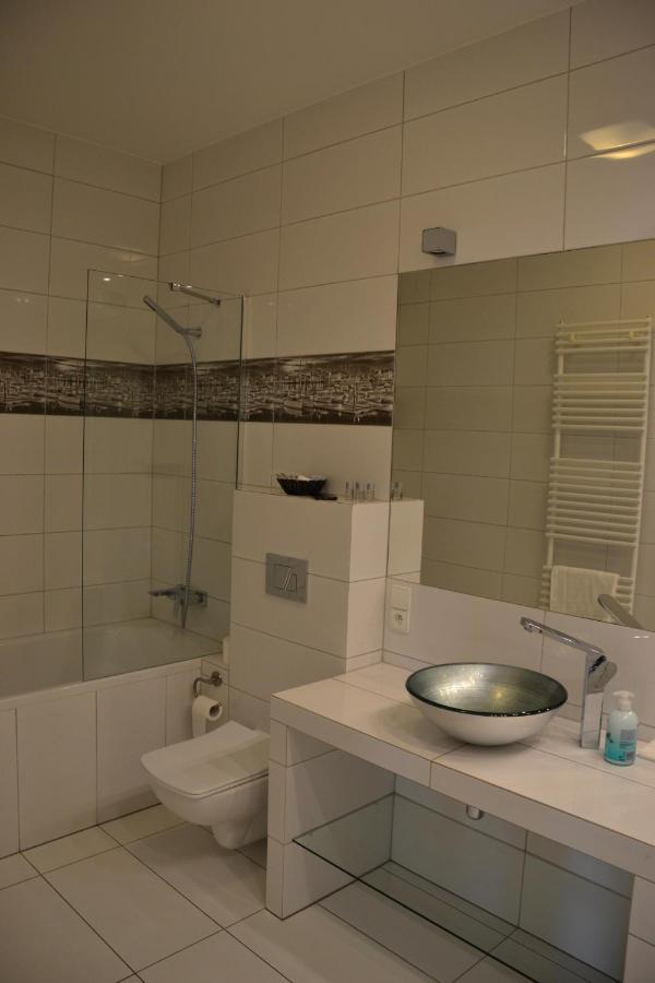 Apartamenty Centrum Nad Motlawa Z Widokiem Na Patio Z Balkonem Gdaňsk Exteriér fotografie