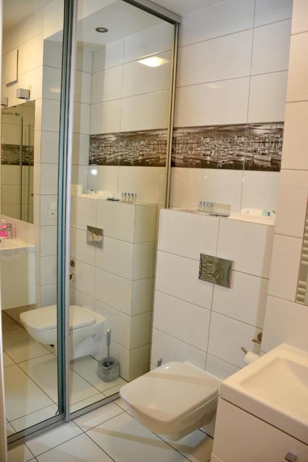 Apartamenty Centrum Nad Motlawa Z Widokiem Na Patio Z Balkonem Gdaňsk Exteriér fotografie