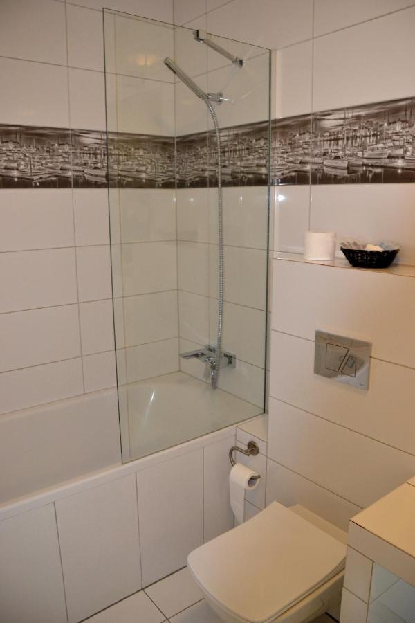 Apartamenty Centrum Nad Motlawa Z Widokiem Na Patio Z Balkonem Gdaňsk Exteriér fotografie